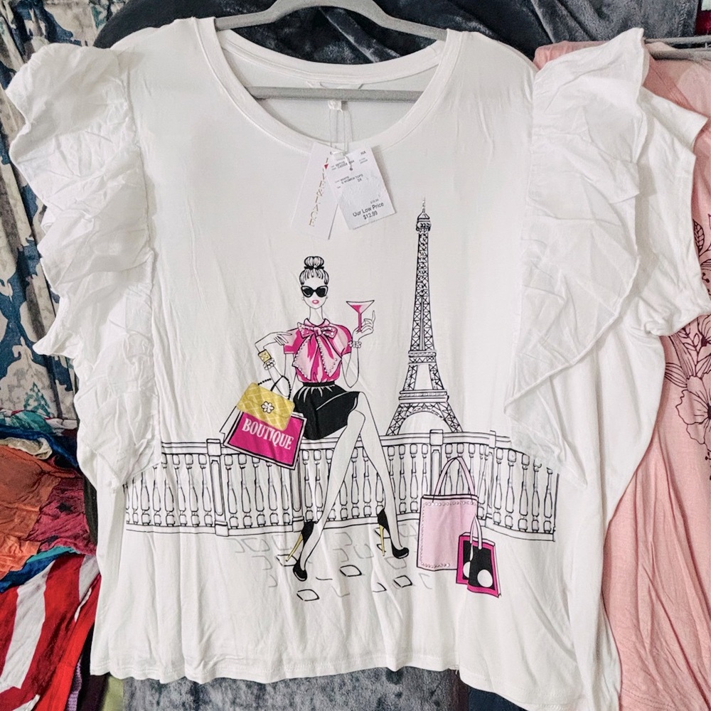 NWT~Love & Lace Chic White Graphic Ruffle Sleeve Top Girl In Paris Very Cute